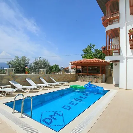 Deger Hotel de apartamente 2*