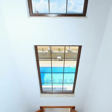 מלון דירות Deger 3*