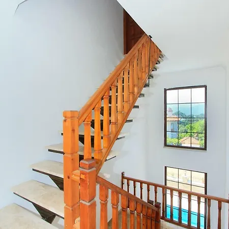 Deger מלון דירות